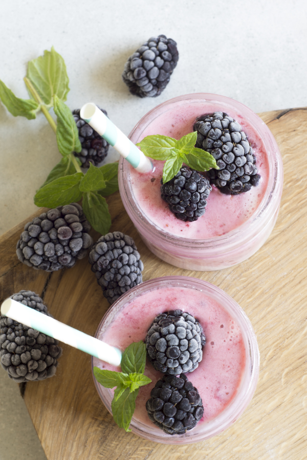 pink smoothies with blackberries and mint